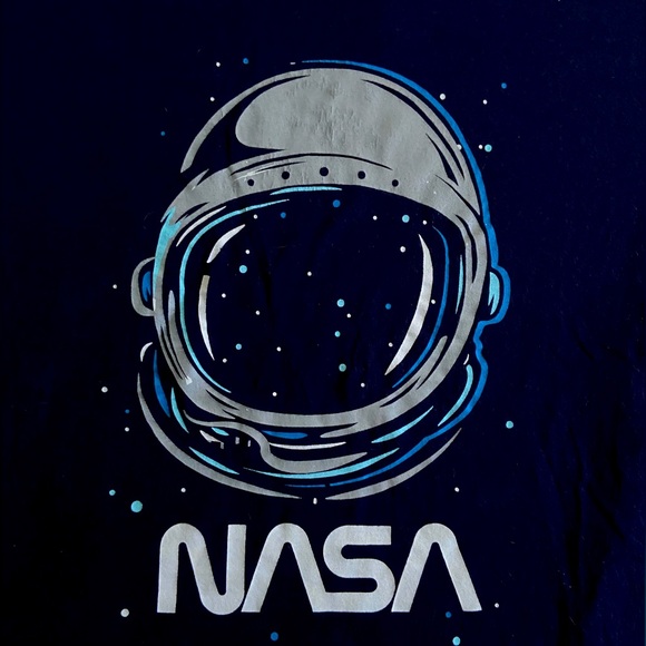 NASA astronaut crew neck graphic tee. Size Boys L (14/16). - Picture 5 of 6